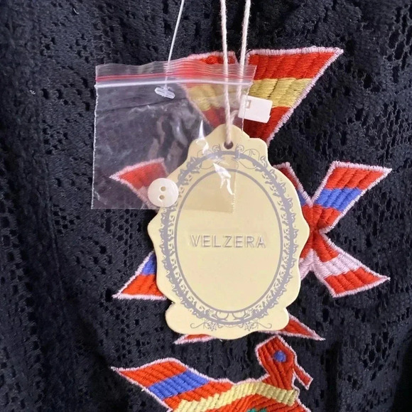 🆕Plus Size Black Lace Cold-Shoulder Tunic 3X🆕 - Picture 10 of 13